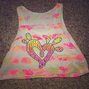 A crop top justice shirt